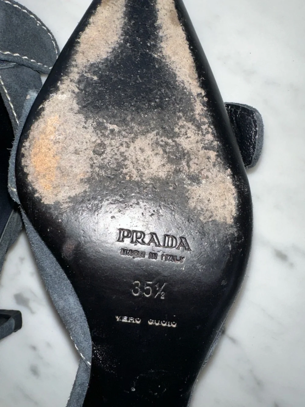 Vintage Prada Navy Suede Pointed Kitten Heels with Buckle Sz 35.5 - Picture 8 of 8